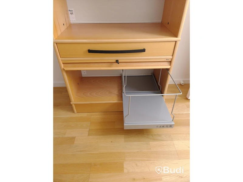Bokhylla med låsbart jalusiskåp Kinnarps 80x40x146