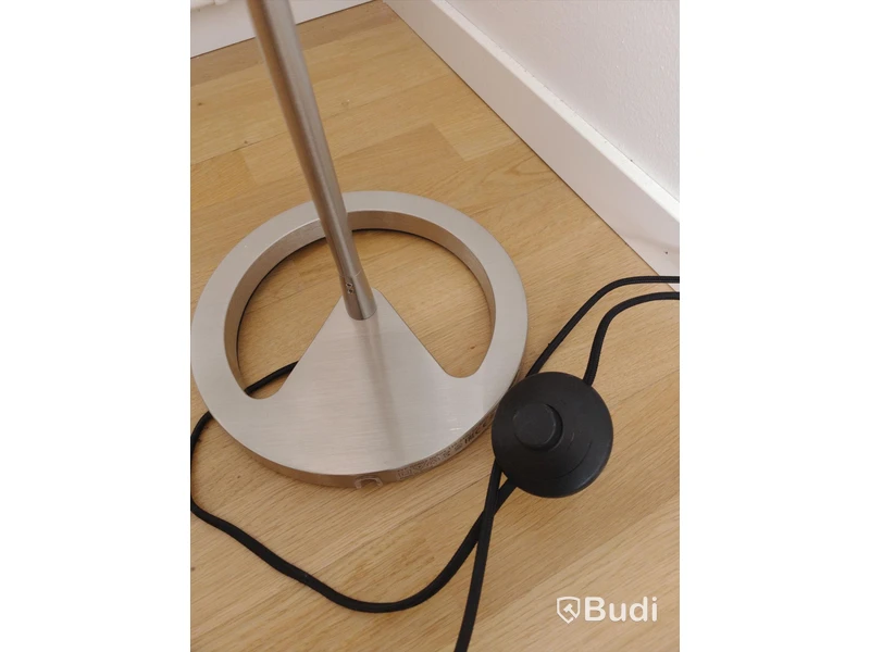 Golvlampa IKEA
