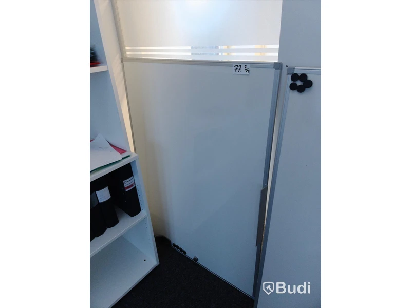 Whiteboard - 2 st, Staples, inkl tillbehör.