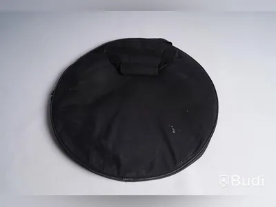 Cymbalfodral, Warwick Rockbag.