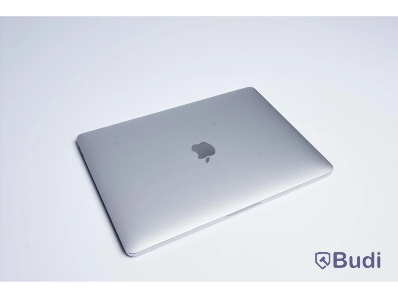 MacBook Pro - Apple, 2017.
