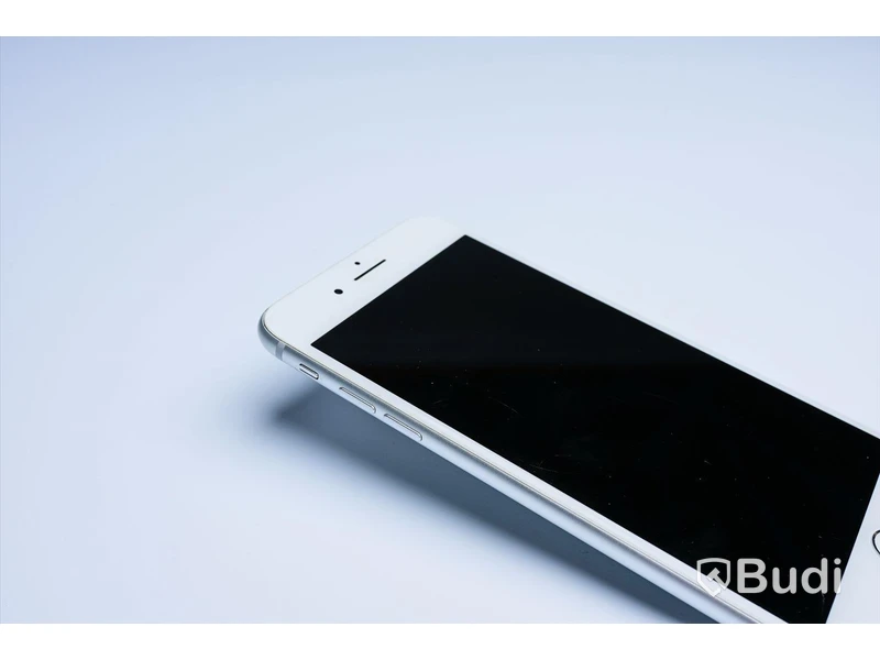 iPhone 8 Plus - 64 GB, White, Apple. 86 procent batterihälsa, mindre slitage.