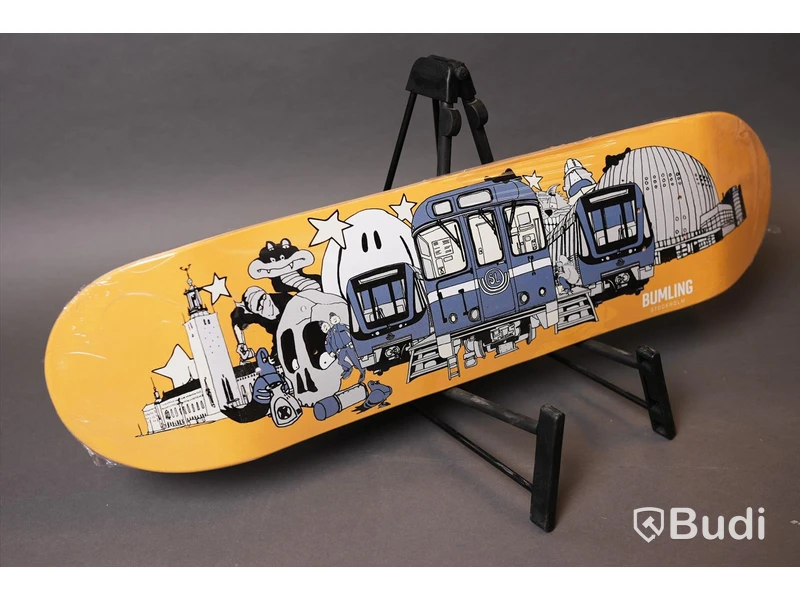 Skateboard inkl. grepptejp - Bumling Sthlm, 8.125. Tejp Enuff Skateboards. Ny, Obruten förpackning.