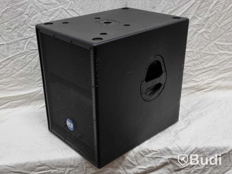 1st RCF 705AS aktiv subwoofer.