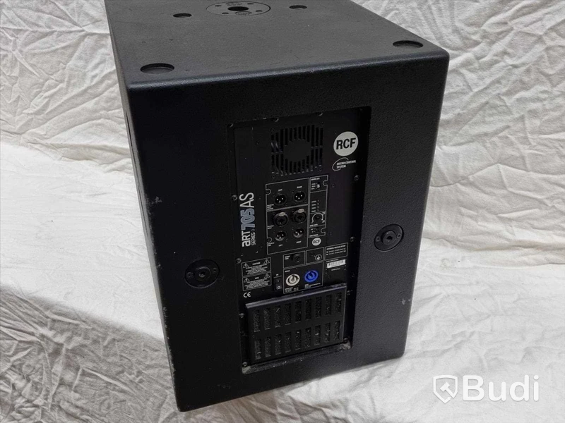 1st RCF 705AS aktiv subwoofer.