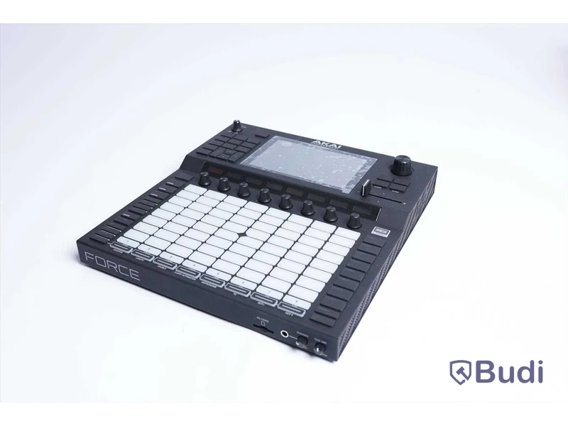 Musikproduktionssystem - Akai Professional Force. Defekt.