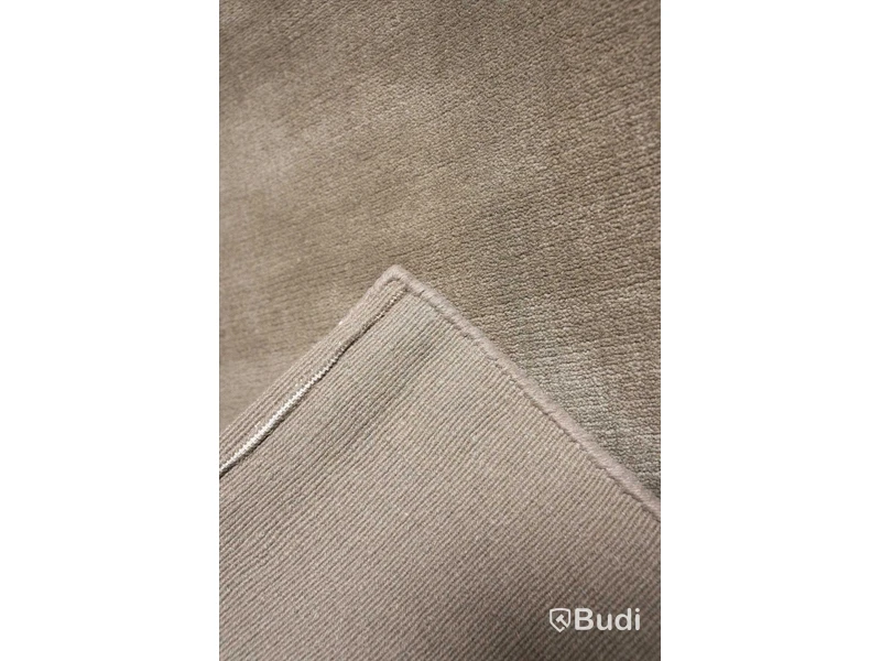 Matta, Axeco modell: Handtuftad 270 x 200 cm