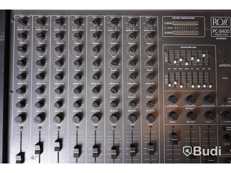 Mixerbord - Ross PC-8400 Powered Mixer Stereo. Osäker funktion.