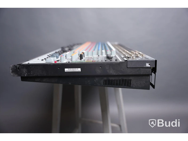 Mixerbord - Behringer Eurodesk SX3242FX. Defekt