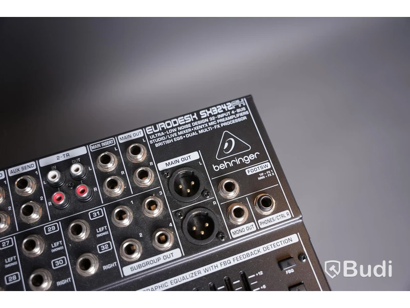 Mixerbord - Behringer Eurodesk SX3242FX. Defekt