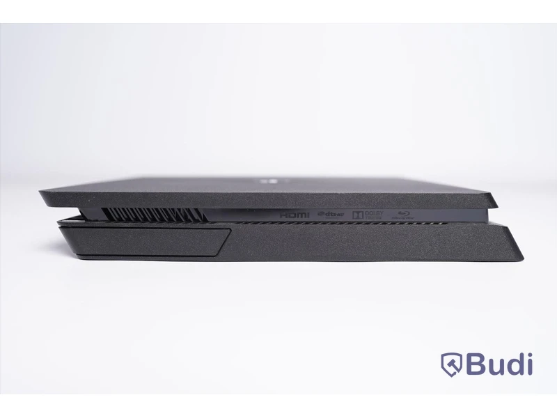 Playstation 4 Slim 500GB (CUH-2116A) inkl. handkontroller & spel