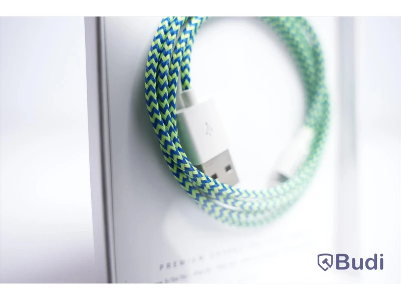 Laddsladd 3st - LE CORD, Premium charge and sync cable. Ny, Obruten förpackning.