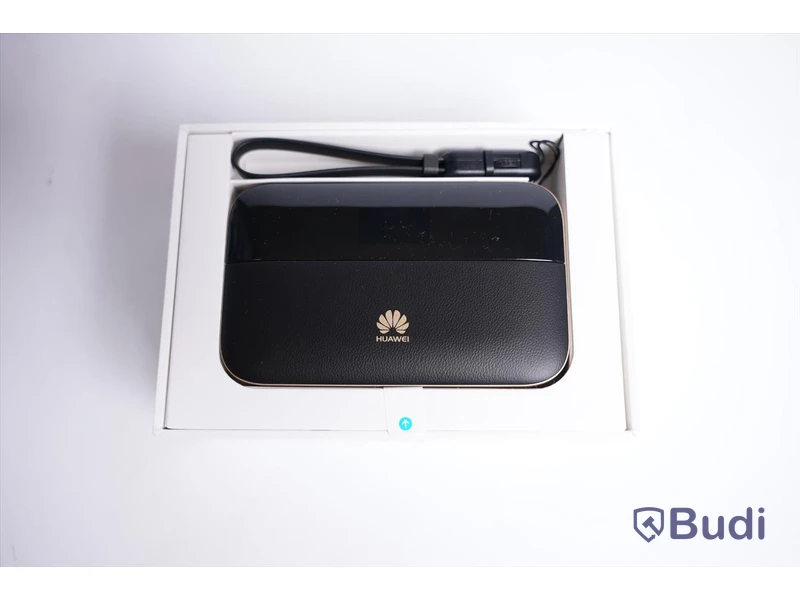 Router - Huawei Mobile WiFi Pro2 (E5885Ls–93a). Begagnad.