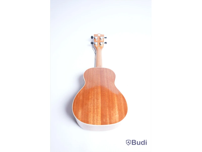 Ukulele - Koki'o, Mahogany Soprano inkl. hard case. Ny, Obruten förpackning.