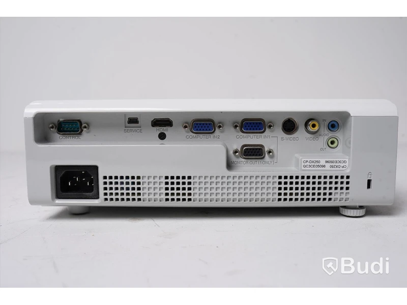 Projektor - CP-DX250, Hitachi. Inkl. takmontering och tillbehör (se bild).