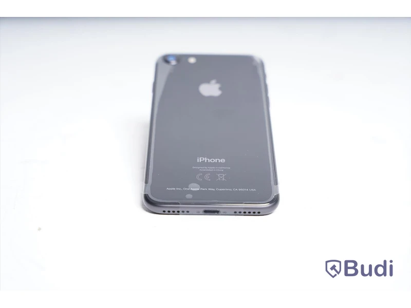 iPhone 8 - 64 GB, 100 procent batterihälsa.