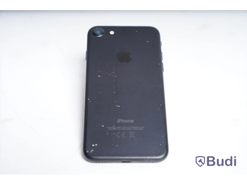 iPhone 7 - 32 GB, 81 procent batterihälsa.
