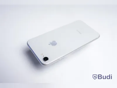 iPhone 8 - 64 GB, 93 procent batterihälsa, Apple.