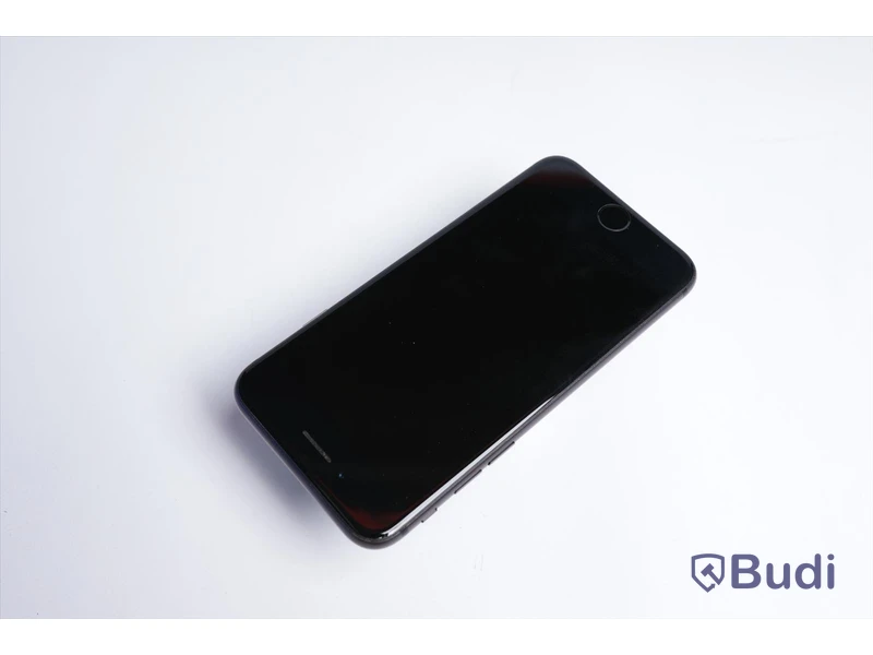 iPhone 8 - 64 GB, 82 procent batterihälsa, Apple.