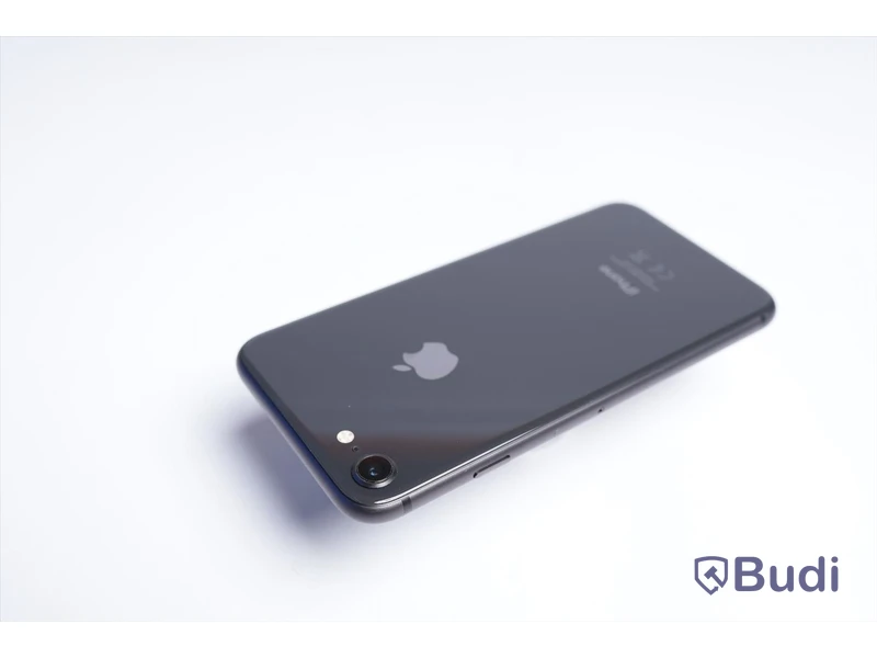 iPhone 8 - 64 GB, 83 procent batterihälsa, Apple.