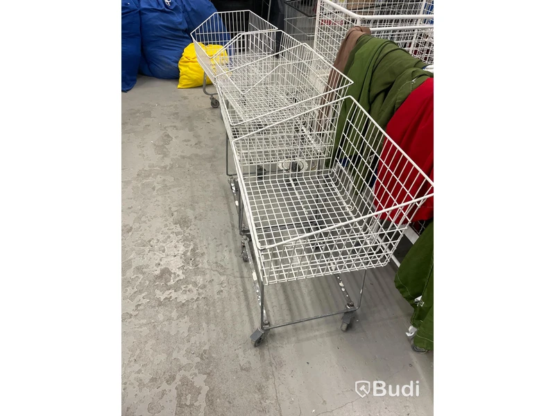 Tvättvagn på hjul 4st