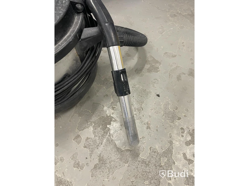 Dammsugare Nilfisk GD 930