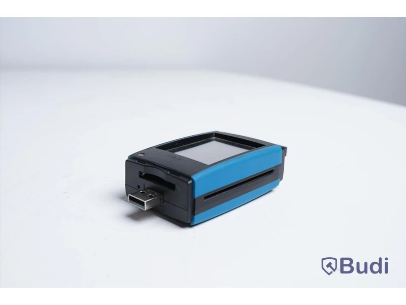DLK Pro Download Key S 4.0, VDO. 12x5 cm.