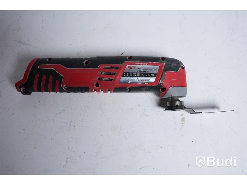 Multiverktyg - C12 MT, Milwaukee. Startar ej. Inkl. batteri.