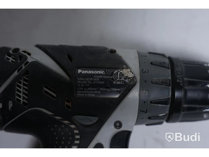 Skruvdragare- Panasonic, startar ej.
