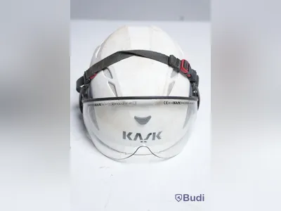 Fallskyddssele inkl. lina och hjälm - Baseline och Kask.