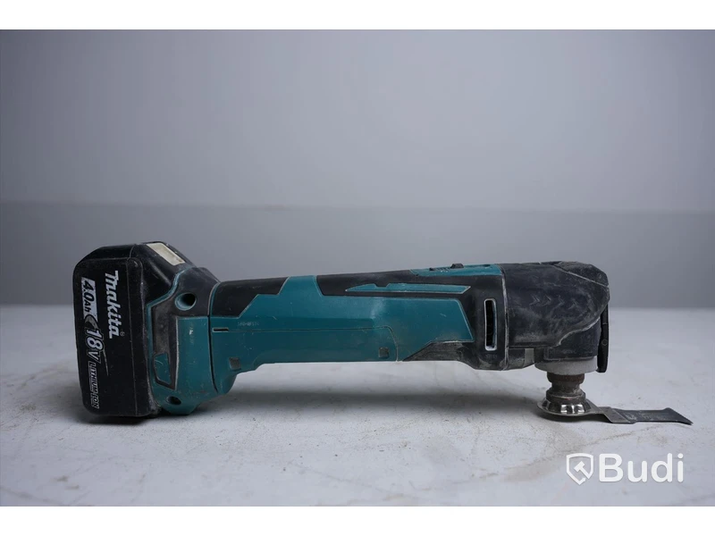 Multiverktyg -Makita DTM51 ink. batteri