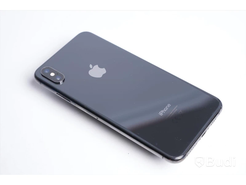 iPhone Xs max - 64 GB, 93 procent batterihälsa.