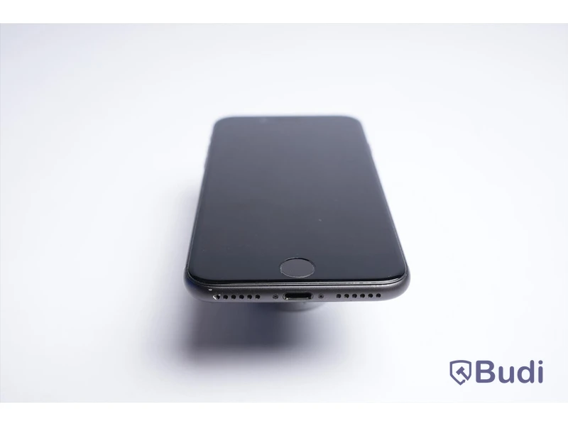 iPhone 8 - 64 GB, 89 procent batterihälsa. Inkl. laddare.