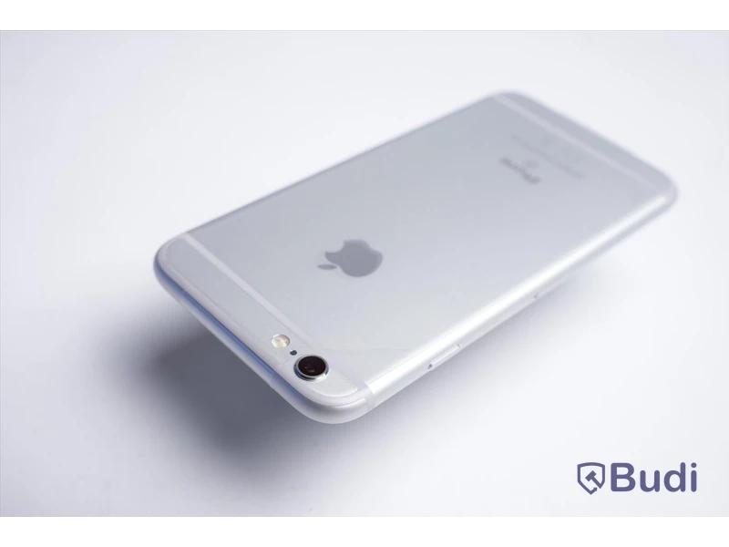 iPhone 6s - 32 GB, 100 procent batterihälsa. Inkl. laddare och hörlurar.