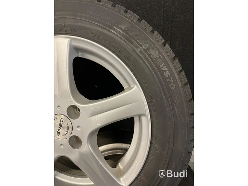 Vinterhjul - 4 st. Bridgestone, Blizzak WS70.