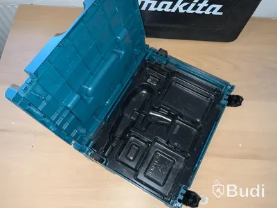 2st tomma lådor, Makita