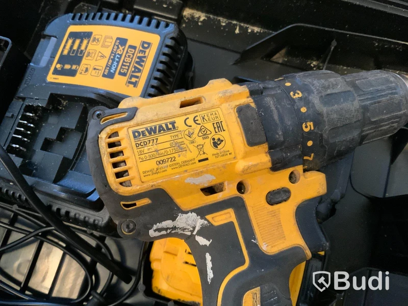 Skruvdragare, DeWALT dcd777