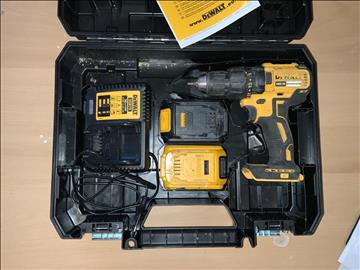 Skruvdragare, DeWALT dcd777