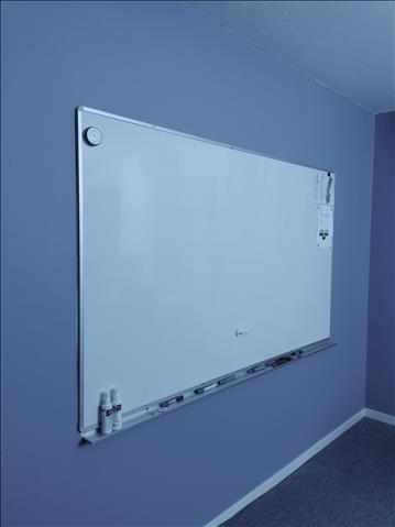 Whiteboard (Ca mått 200 x 125 cm)