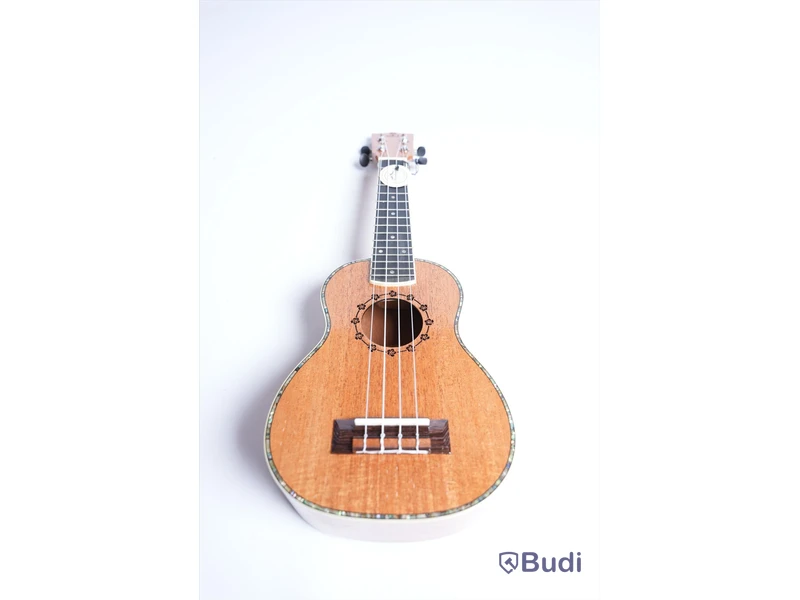Ukulele - Kokio Mahogany Soprano U-SMHLMH-S, inkl. case. Ny.