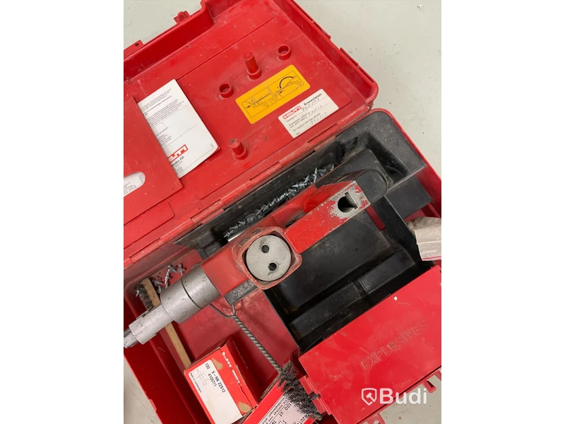 Spikpistol - Hilti DX 450.