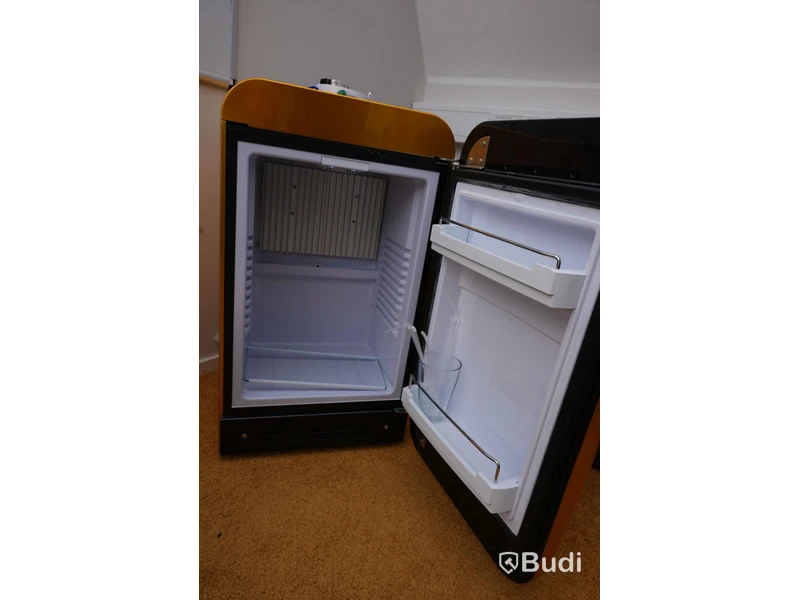 SMEG Kyl ca 73 cm hög