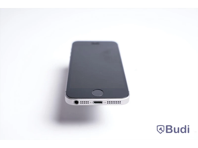 iPhone SE (1st gen) - 32 GB, 94 procent batterihälsa.