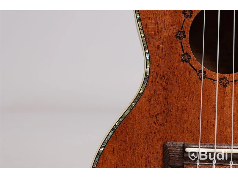 Ukulele - Kokio Mahogany Concert, U-SMHLMH-C, inkl. case. Ny.