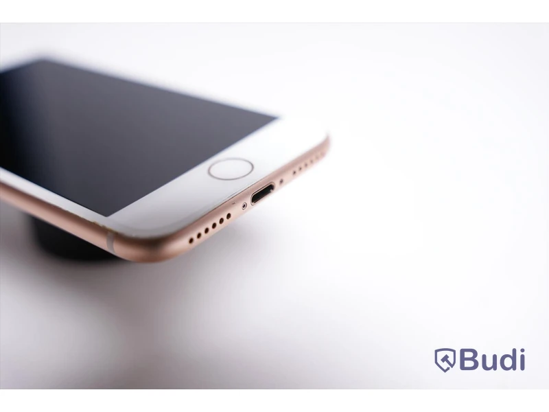 iPhone 8 - 64GB, 89 procent batterihälsa.