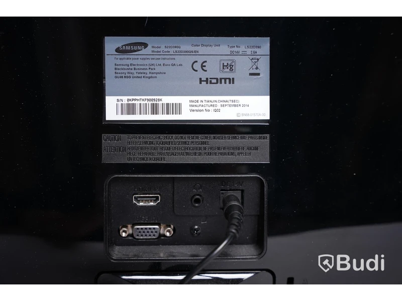 2 st Datorskärmar Voxicon P24FHD och Samsung S22D390Q