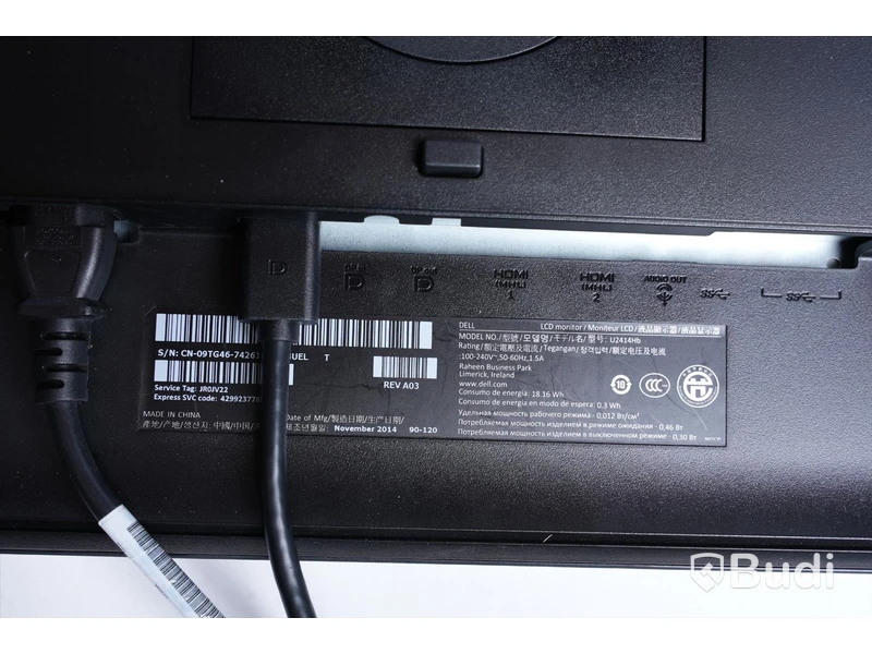 2 ST Olika Datorskärmar DELL U2414Hb, DELL U2412Mb