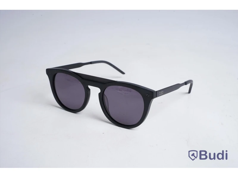Solglasögon från CLEO EYEWEAR