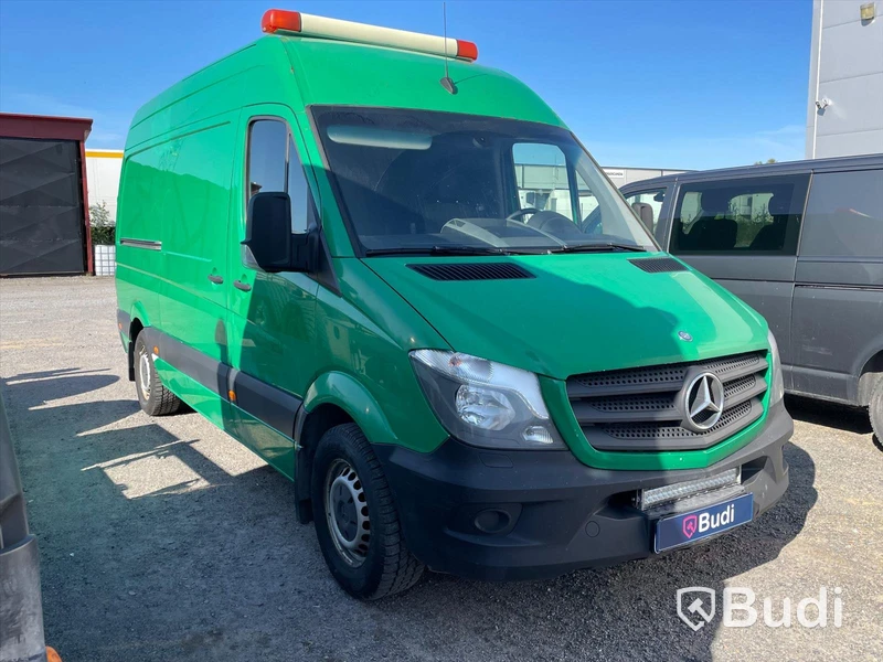 Lättlastbil Mercedes-Benz Sprinter 906 RENOVERINGSOBJEKT