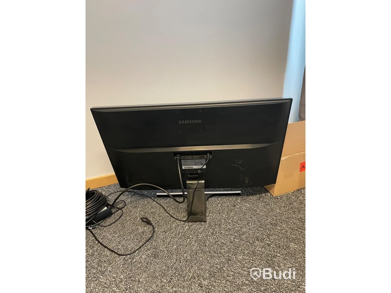 Datorskärm - Samsung 28” U28E590D